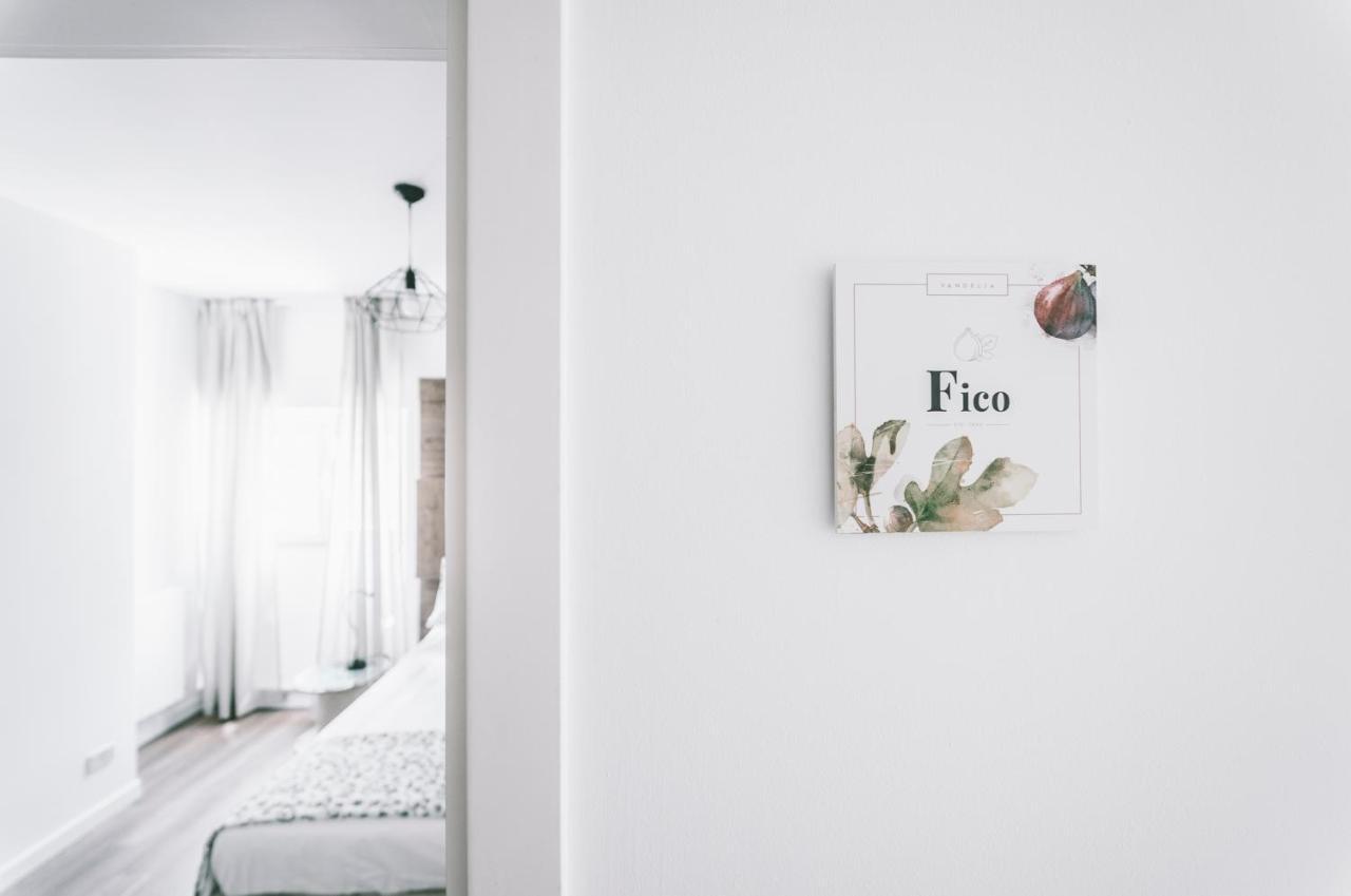 Vandelia B&B Молфета Екстериор снимка